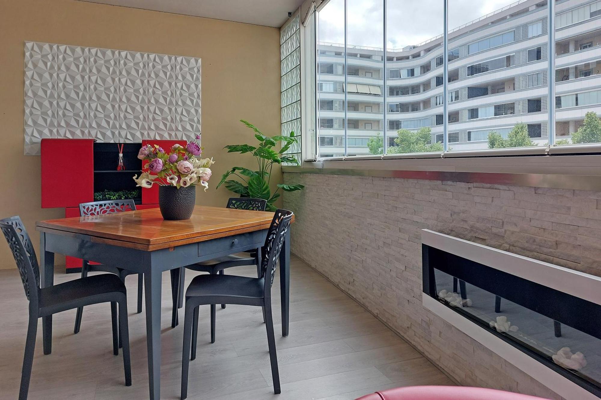 Aki's Flat Apartment