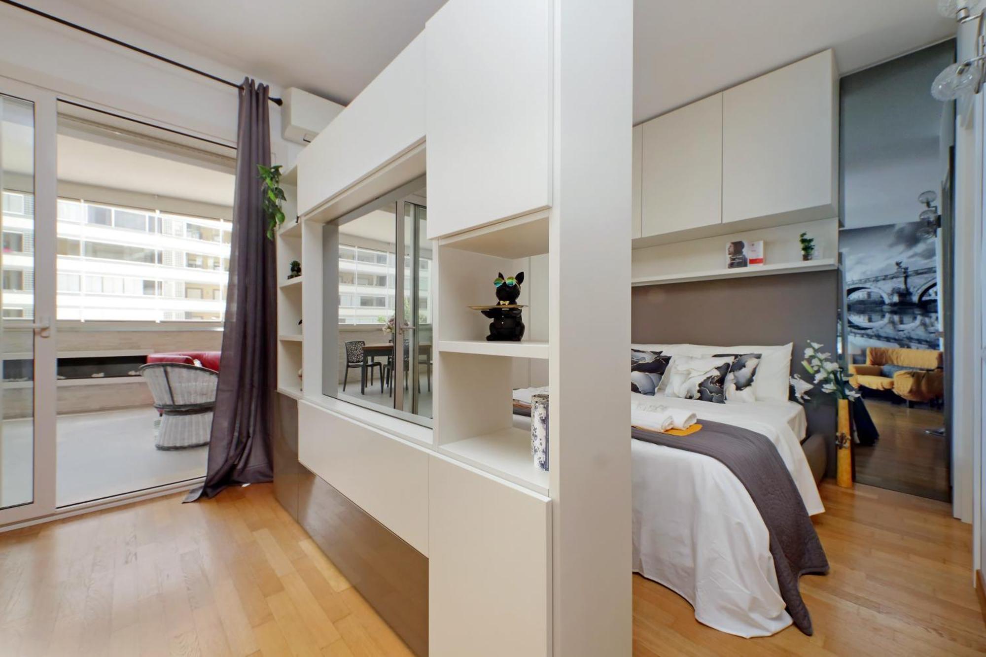 Aki's Flat *